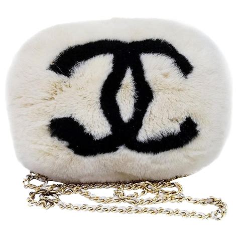 chanel vintage muff rabbit fur handbag